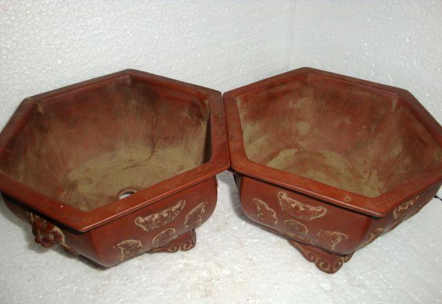 清代紫砂花盆一对