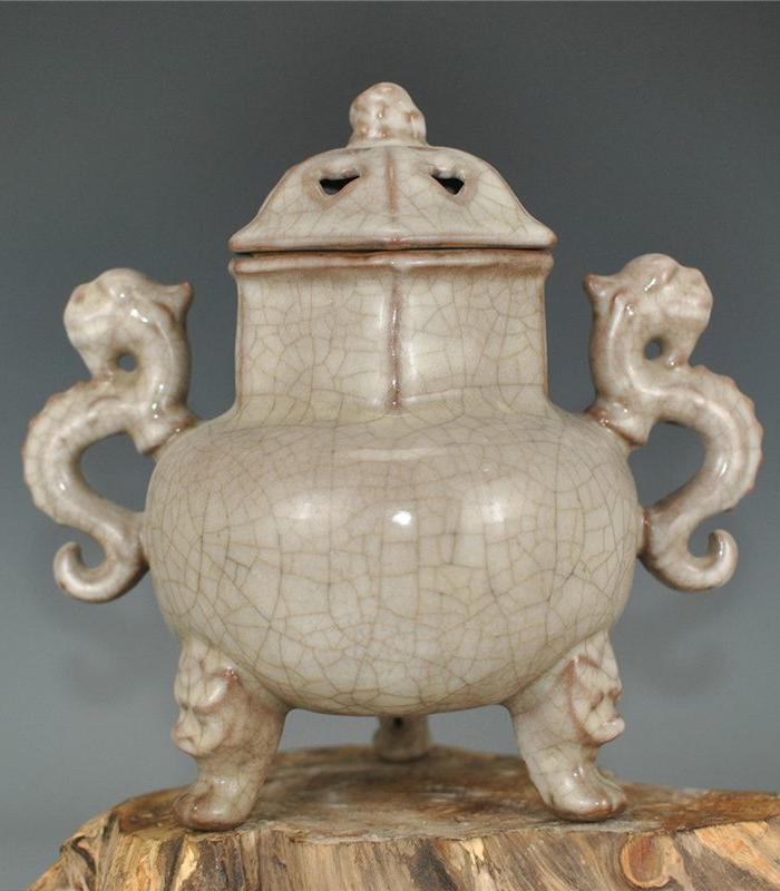古董古玩古瓷器包真保老宋龙泉窑龙耳三足熏炉文玩艺术收藏品