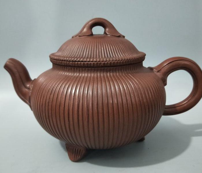 吴云根紫砂壶