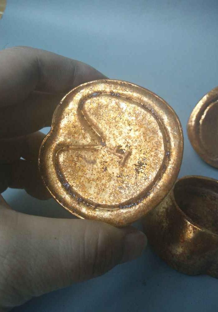 少见的西汉金马蹄印一套.