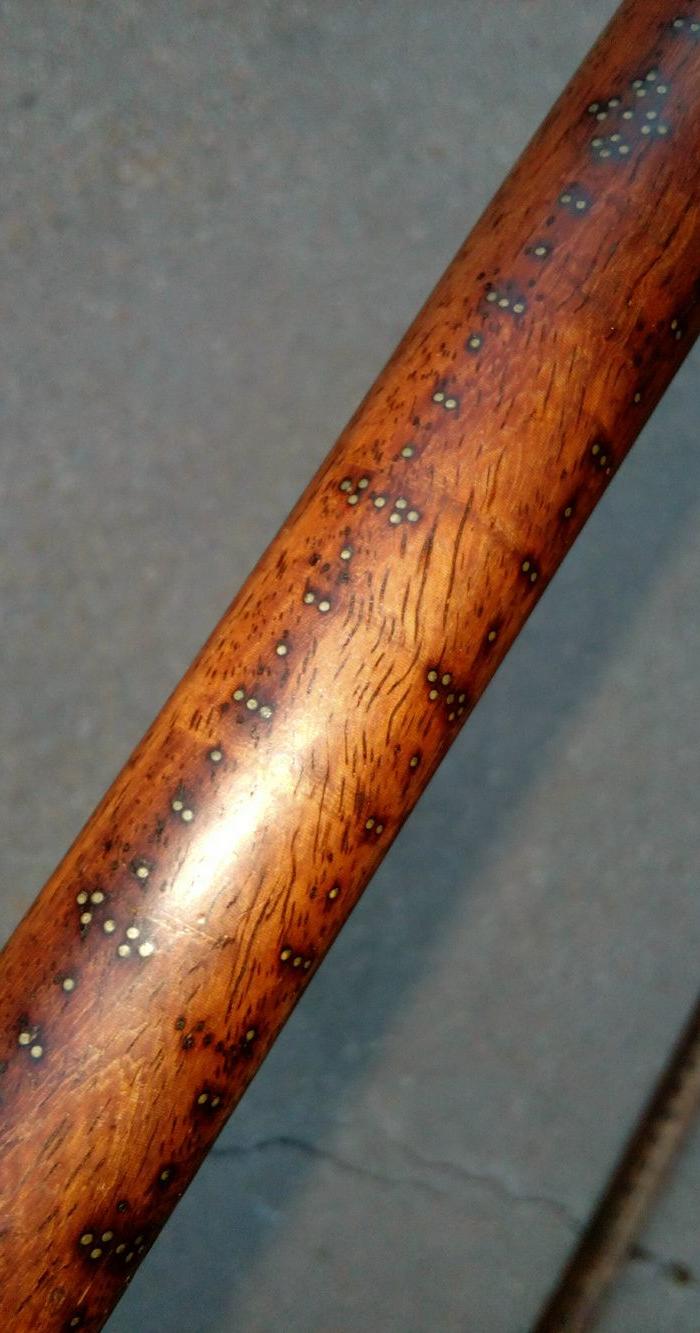 品相一流的优质木料老秤杆