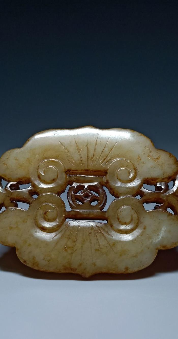 精品宋和田老玉如意