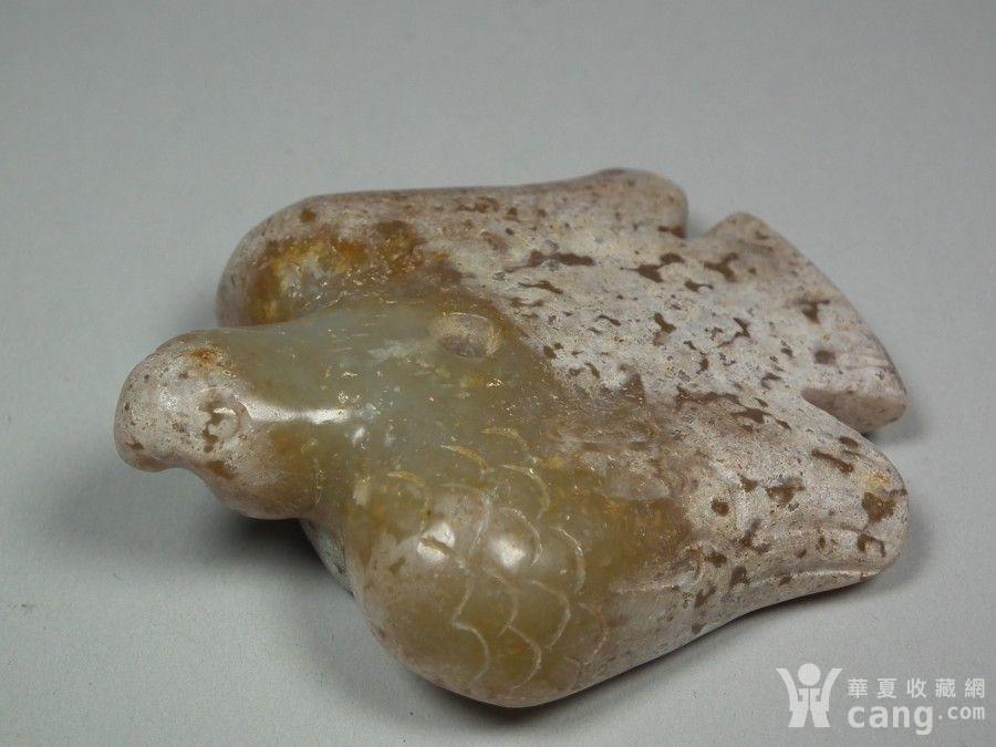 和田青玉带鸡骨白灰皮沁色通天孔玉鸠鸟