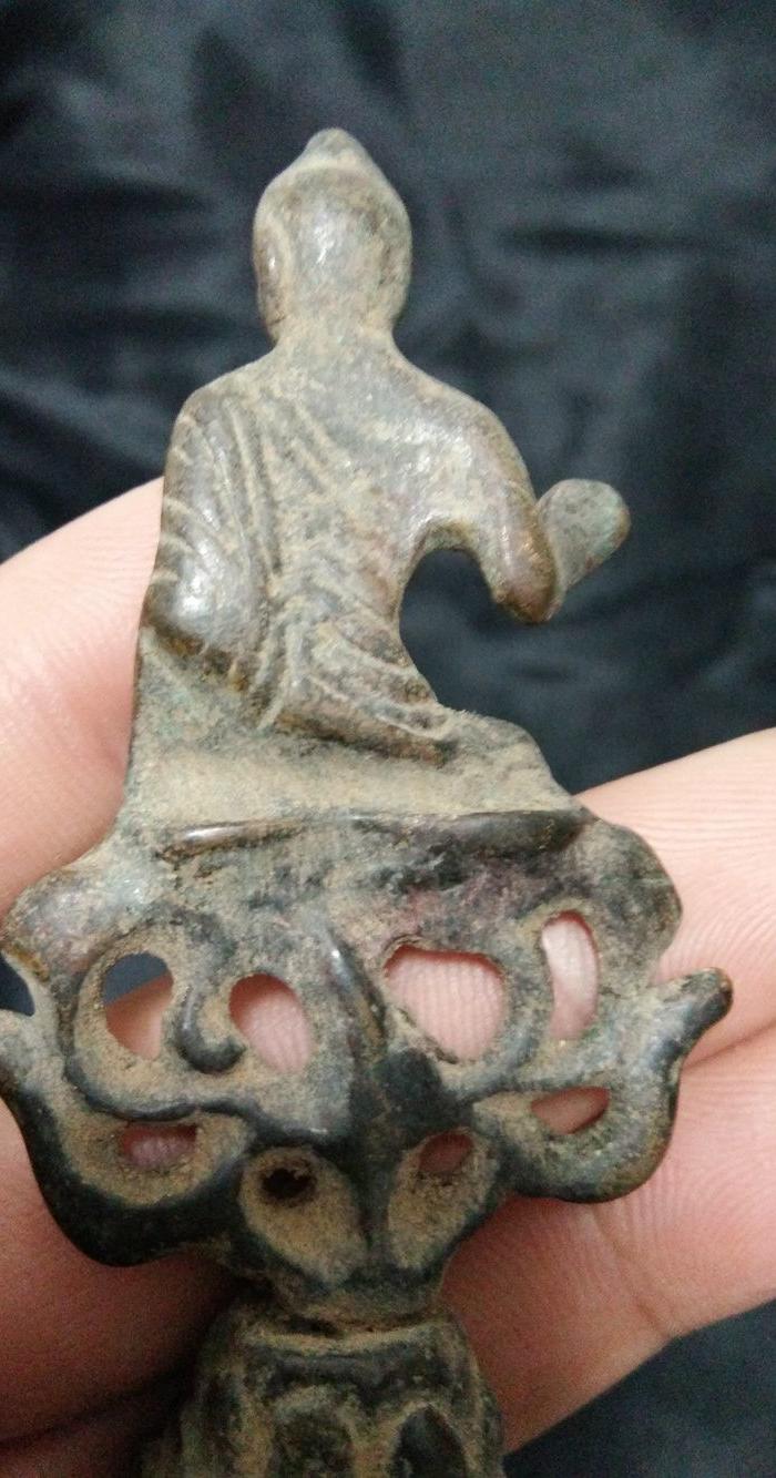 辽青.铜板凳佛 佛祖