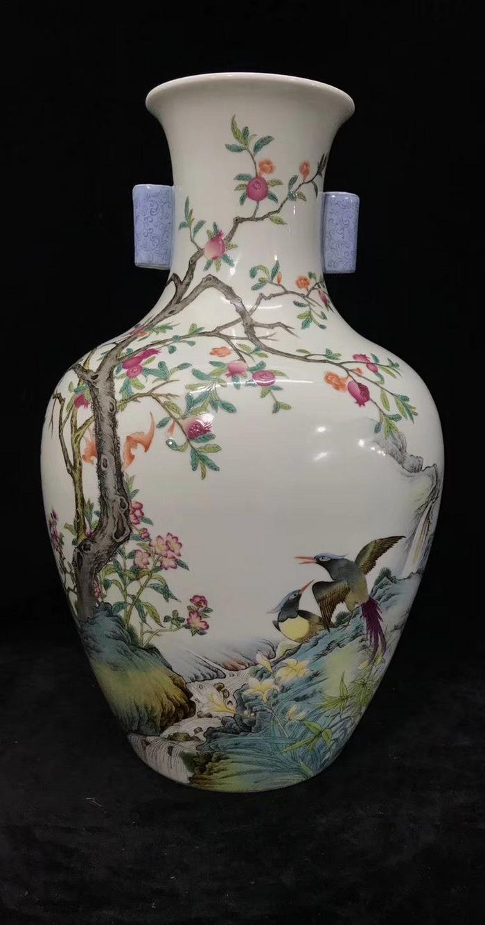 乾隆粉彩花鸟双耳尊