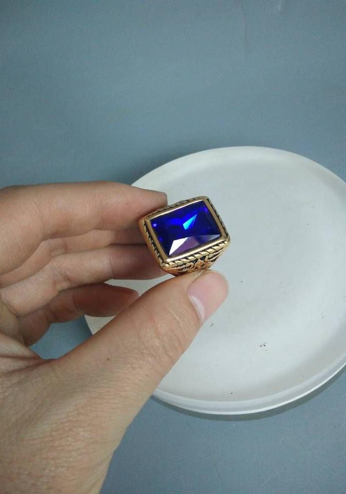 天然蓝宝石老凤祥18k戒指