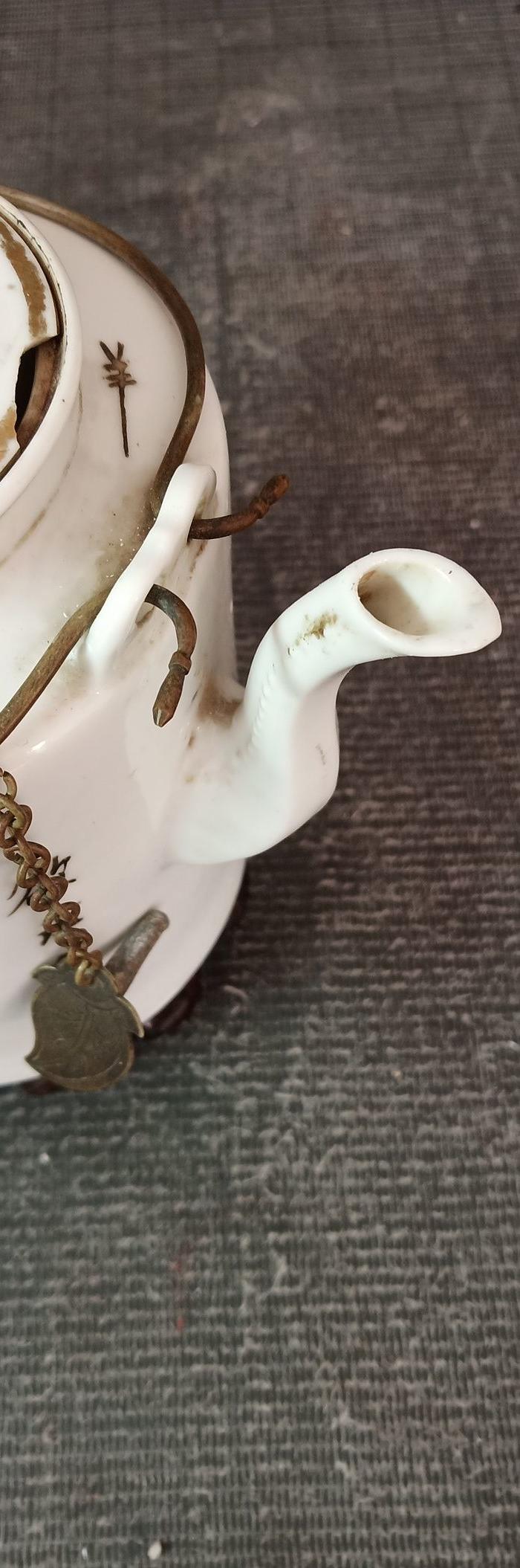 大名家范子楠人物筒壶