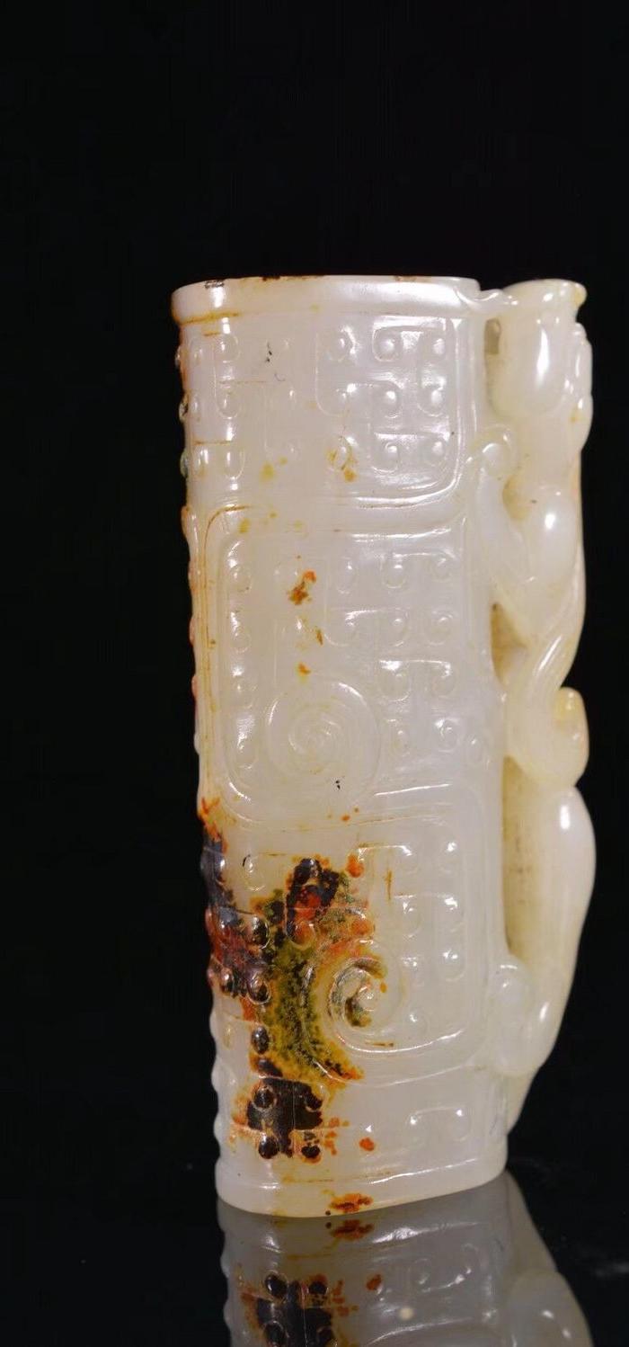 和田玉螭龙勒子