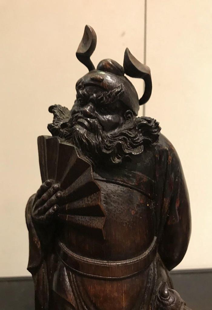 竹雕钟馗捉鬼像