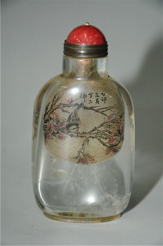 丁二仲款内画花鸟水晶鼻烟壶