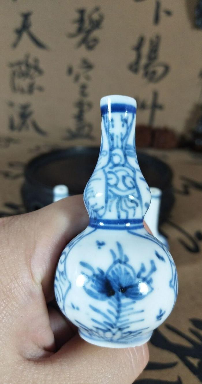 清康熙青花铁线描花卉清供小立件