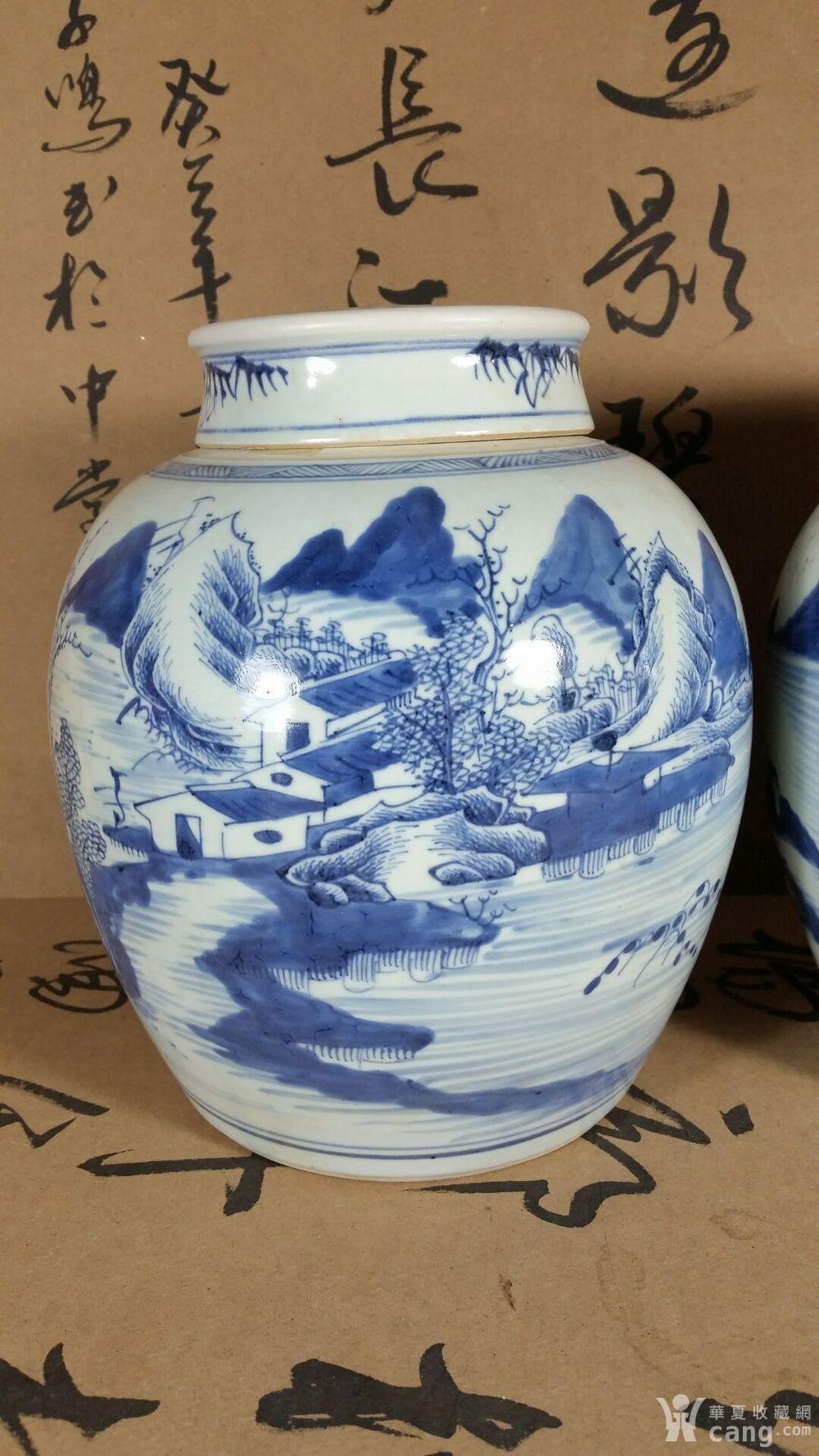 清乾隆青花山水罐一对