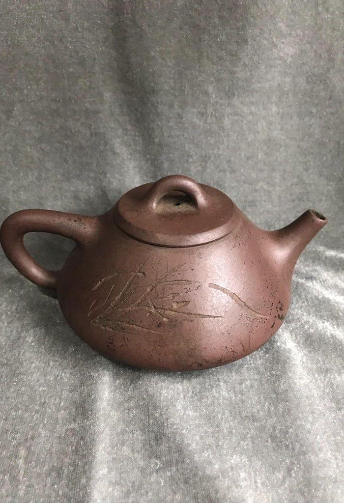 顾景舟梅兰竹菊紫砂壶