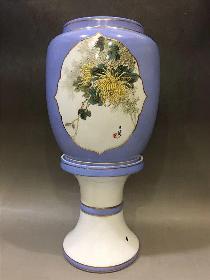 王步款粉彩菊花薄胎*灯