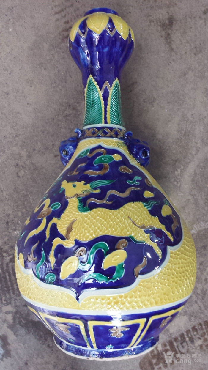 法华彩开窗麟凤呈祥赏瓶