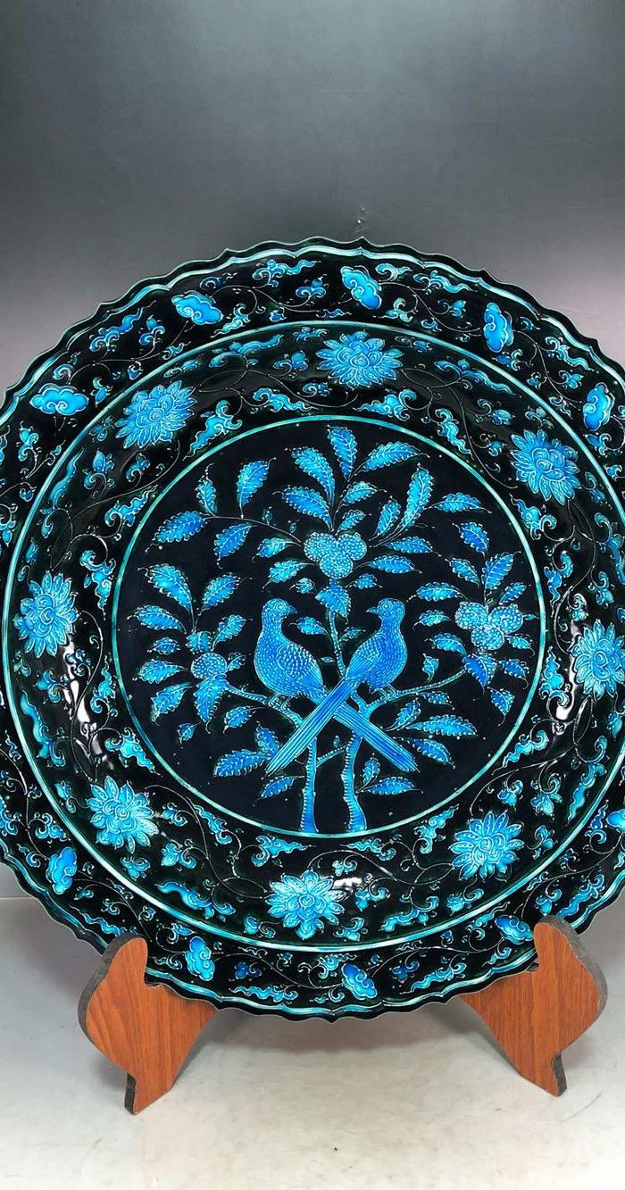 明永乐珐华彩雕刻花鸟盘