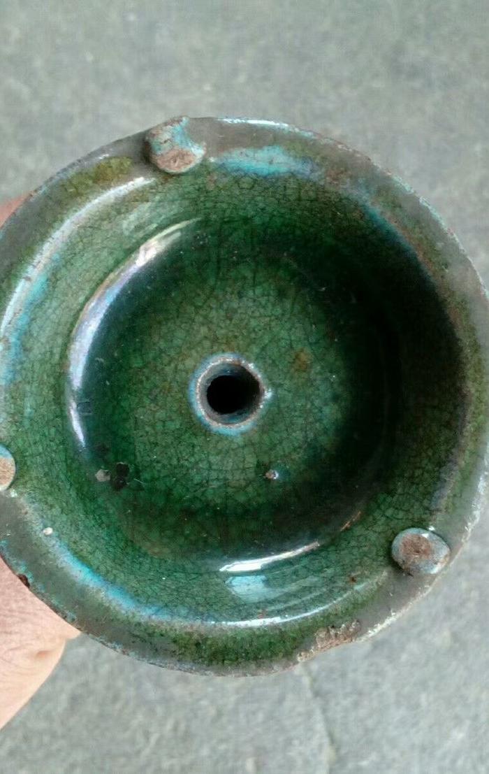 一对清代绿釉灯盏