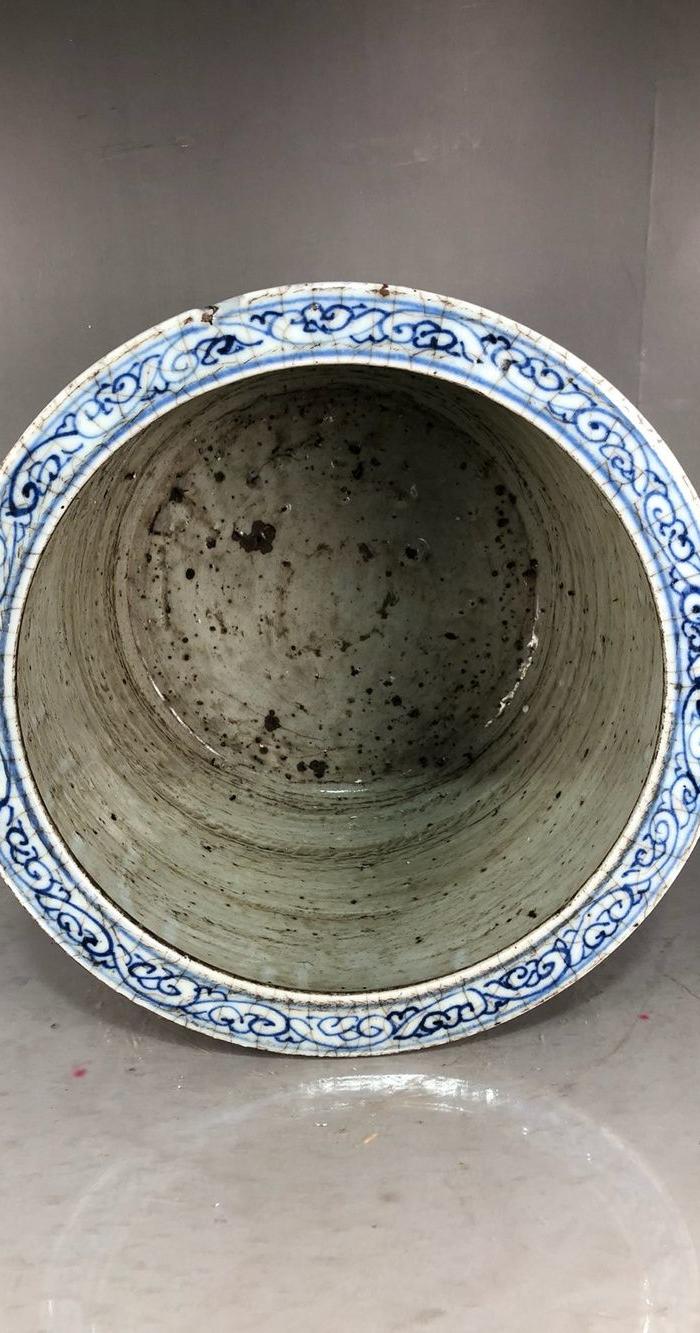 元代青花开pian龙纹笔筒