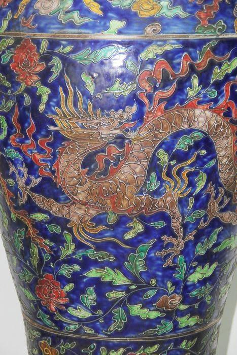 元代法华彩梅瓶