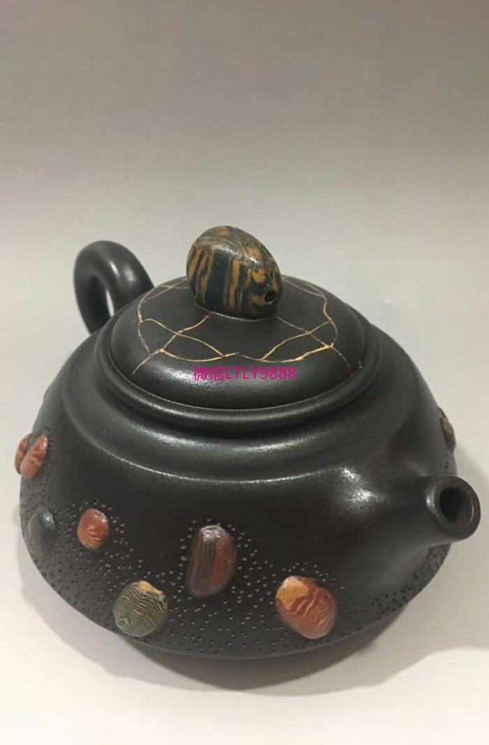 吕尧臣款雨花石紫砂壶9x16