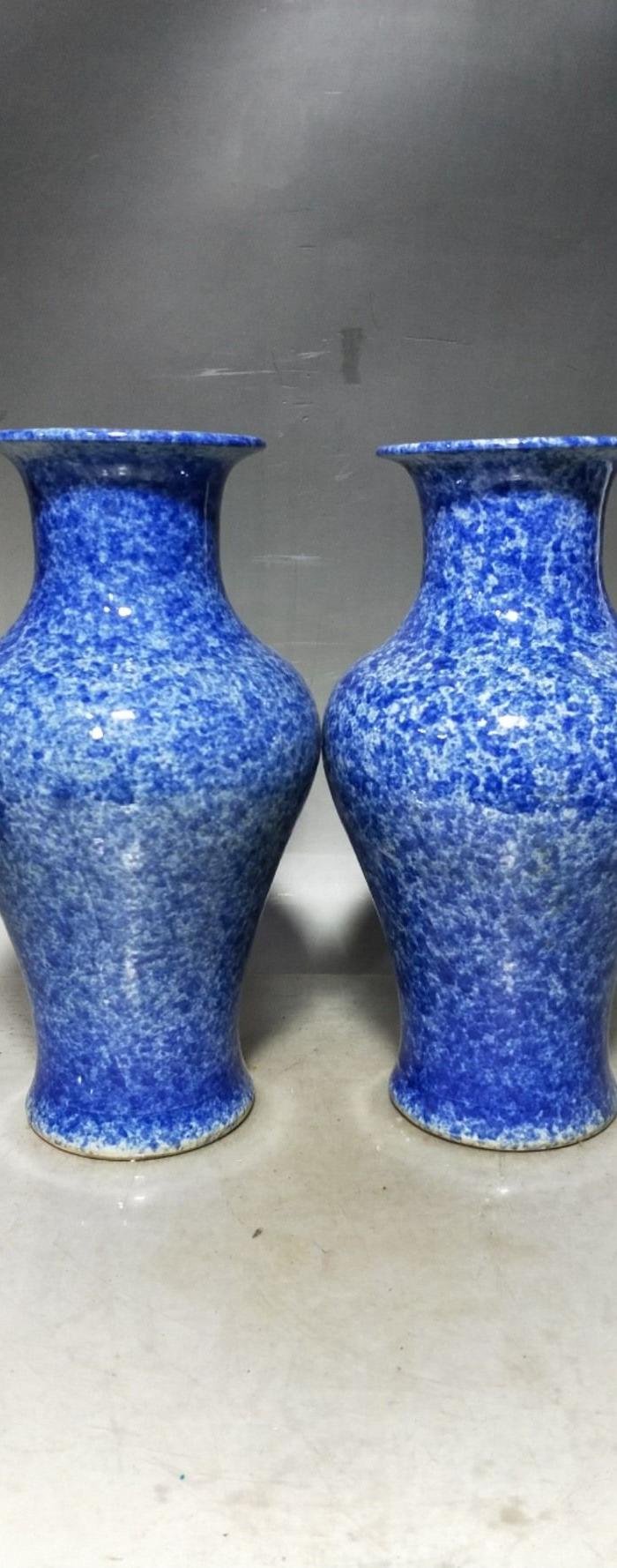 清雪花蓝鱼尾瓶