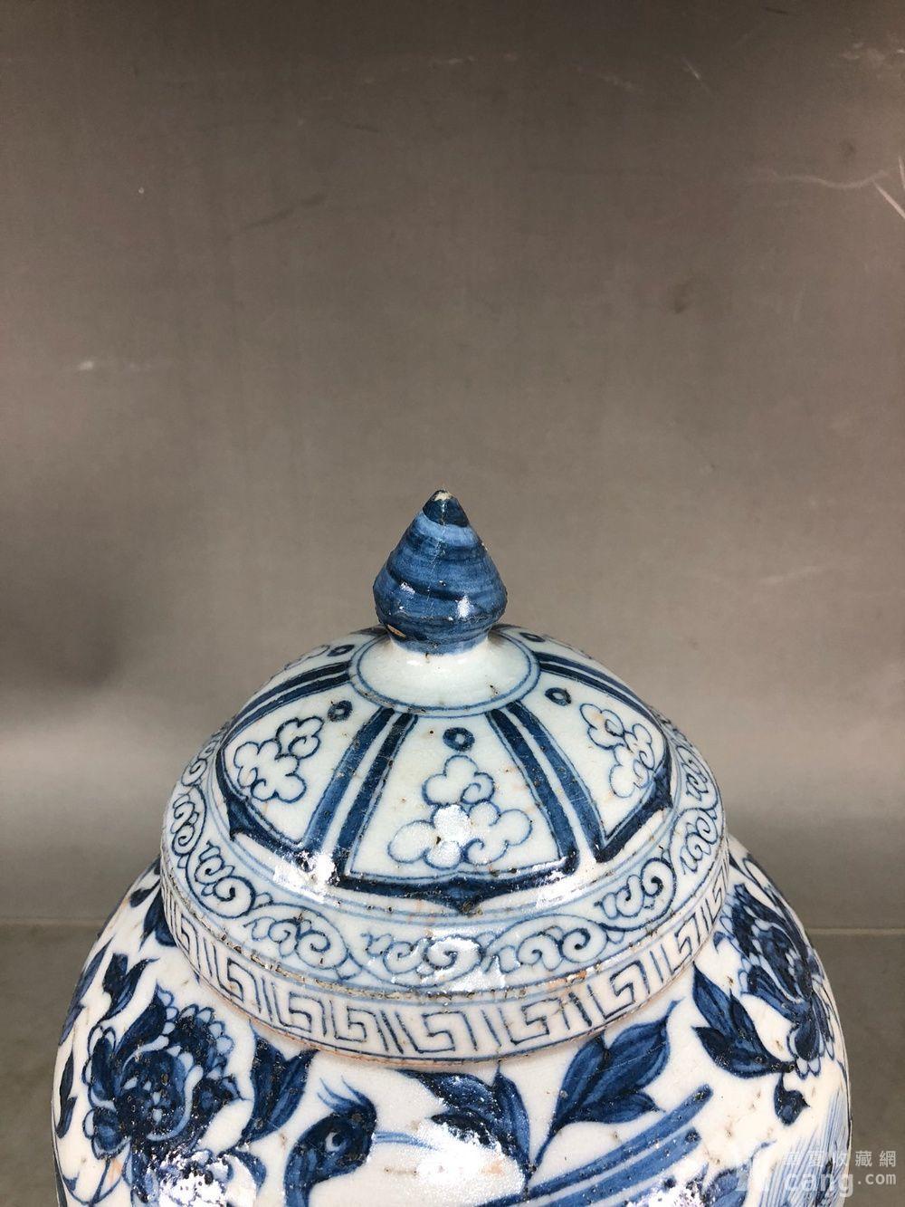 元代青花凤纹盖罐