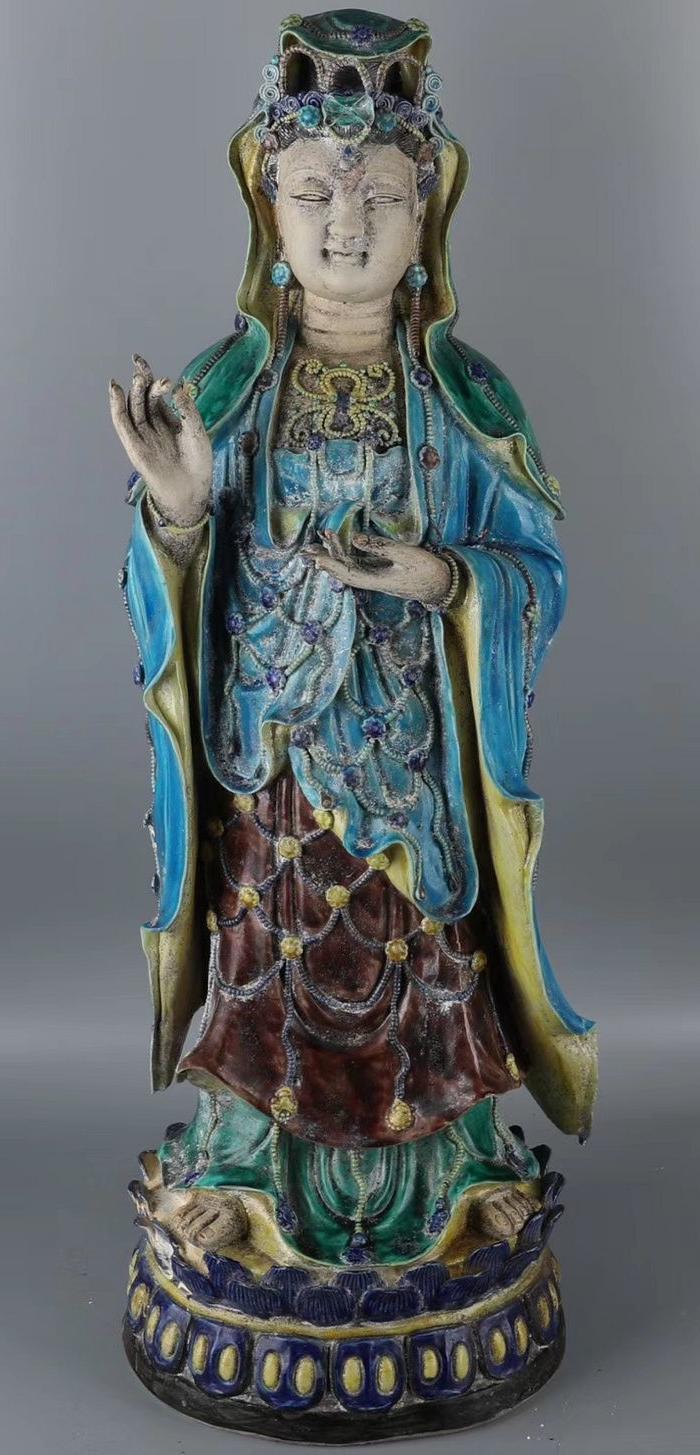 素三彩观音菩萨造像