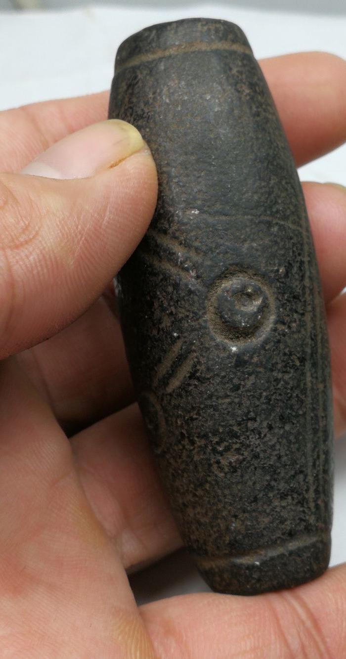 千年陨石天珠,包老强磁