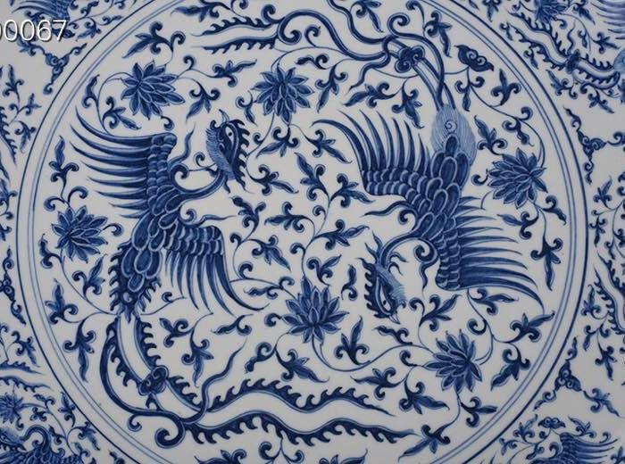 明成化青花团凤纹大盘