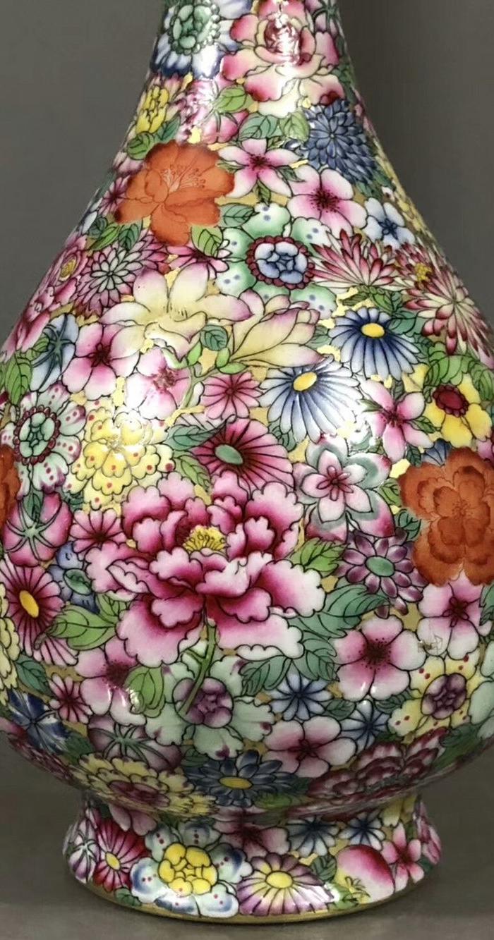 雍正 百花不落地胆瓶