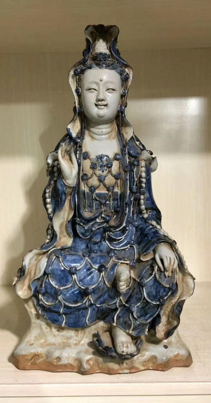 元 青花观音像