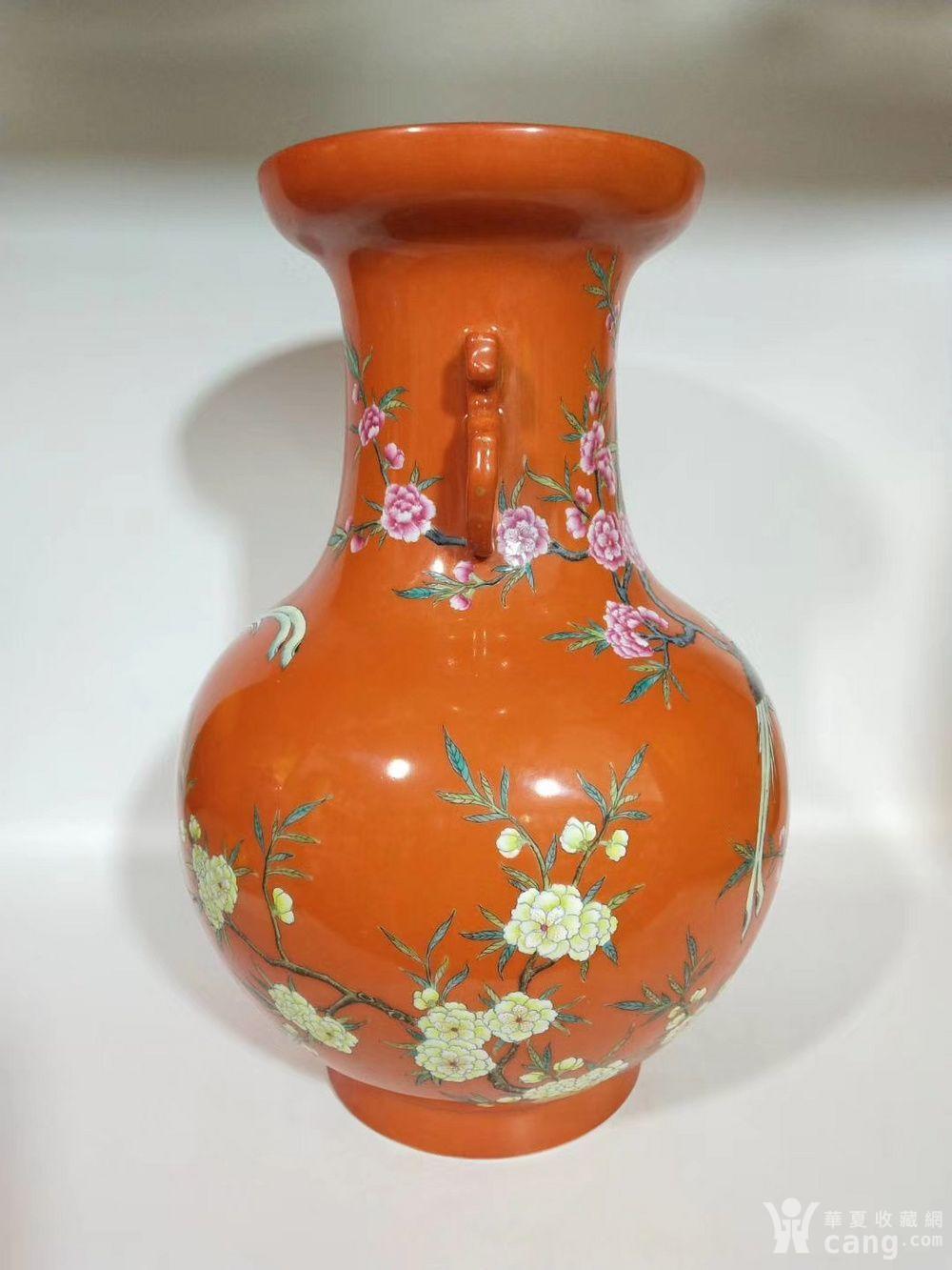 清慈溪储秀宫珊瑚红粉彩花鸟双耳尊