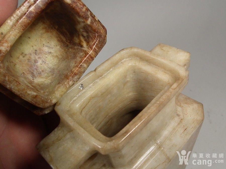 老和田白玉石子玉带沁色大玉瓶摆件