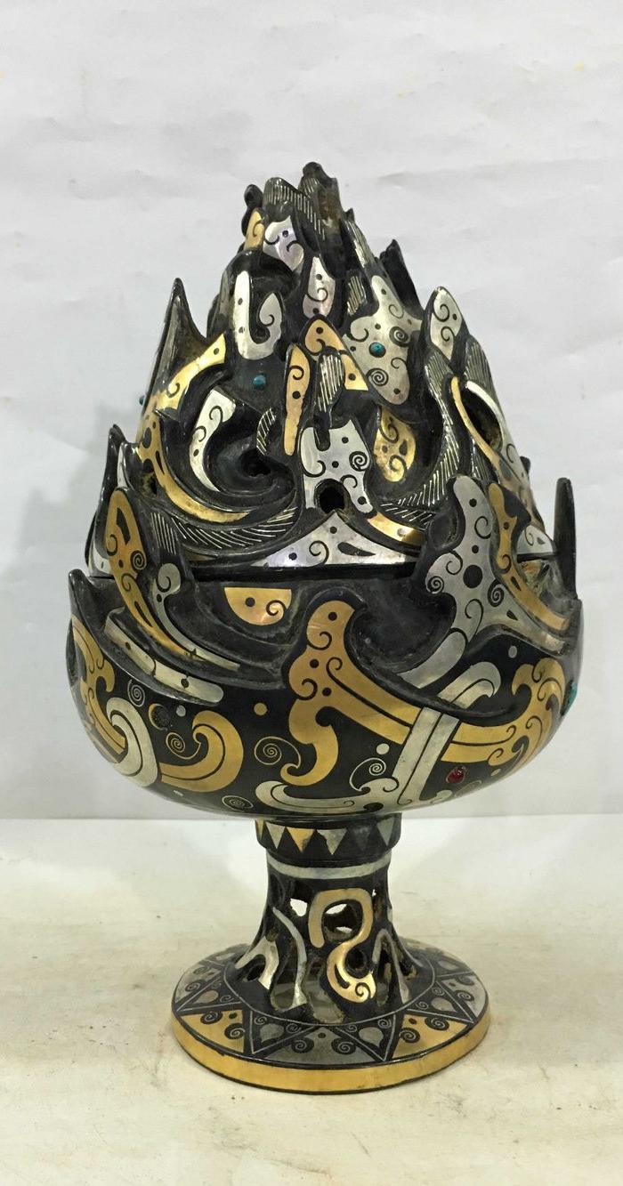 黑漆古错金银博山炉