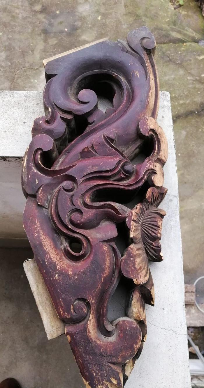 清代草龙老木雕