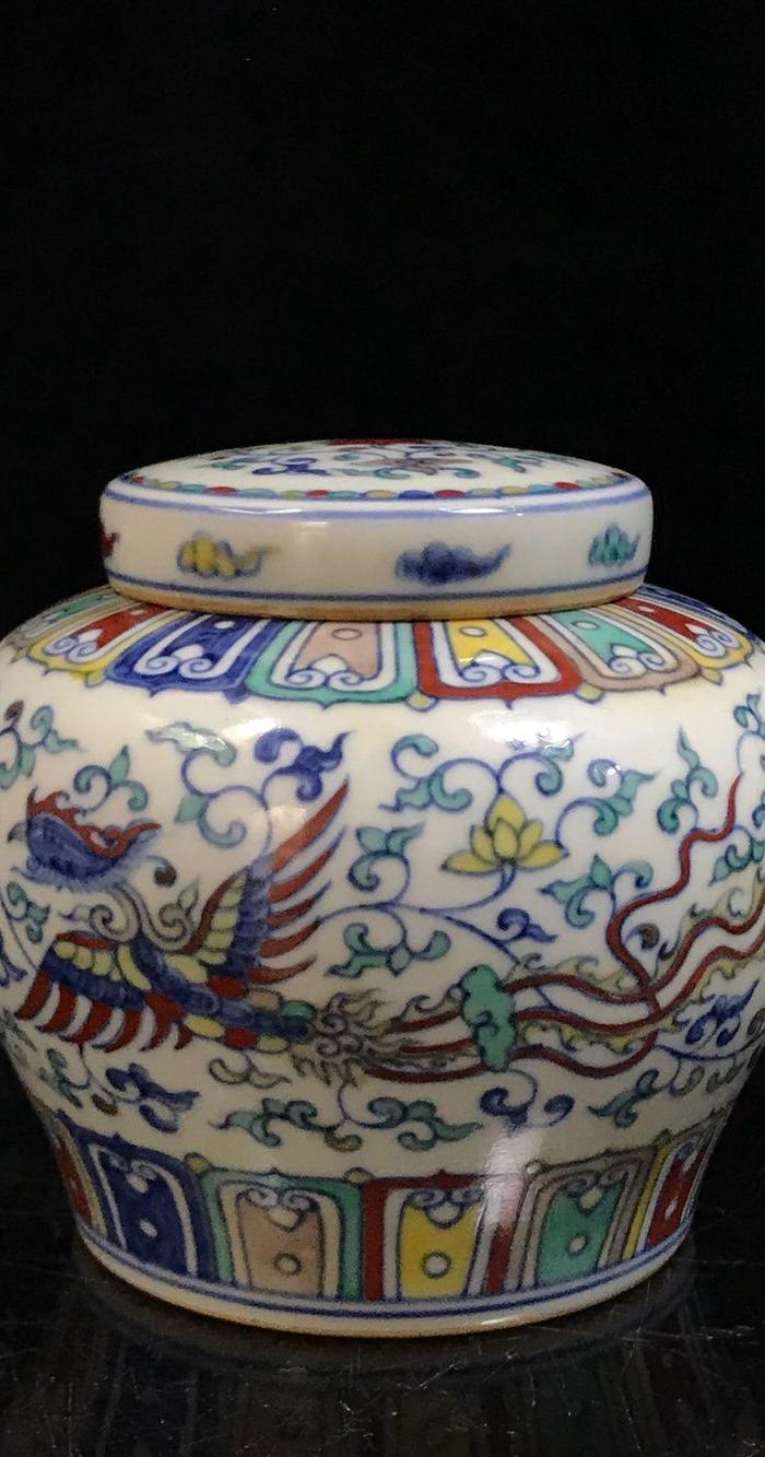 明斗彩凤纹天字罐13 14.