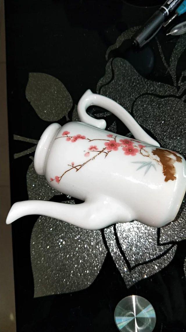 文革毛瓷水点桃花小壶15 13.5cm._地摊交易_华夏收藏网