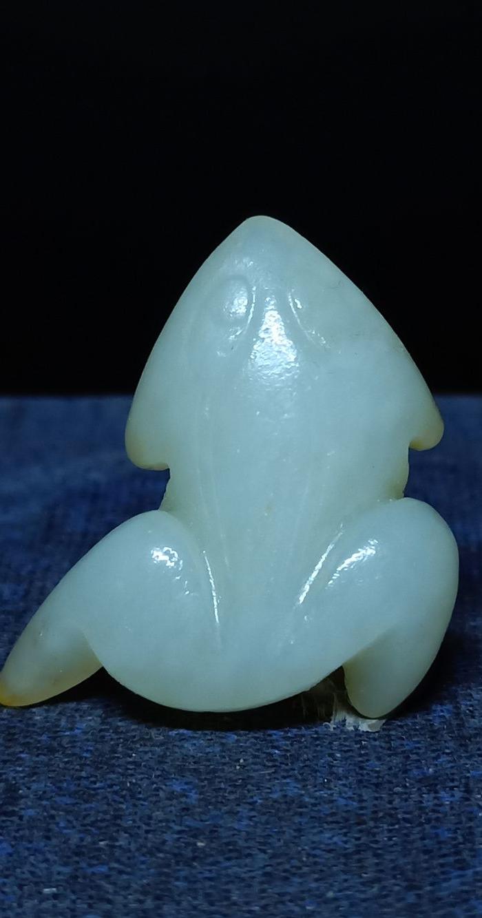 清 和田老玉青蛙