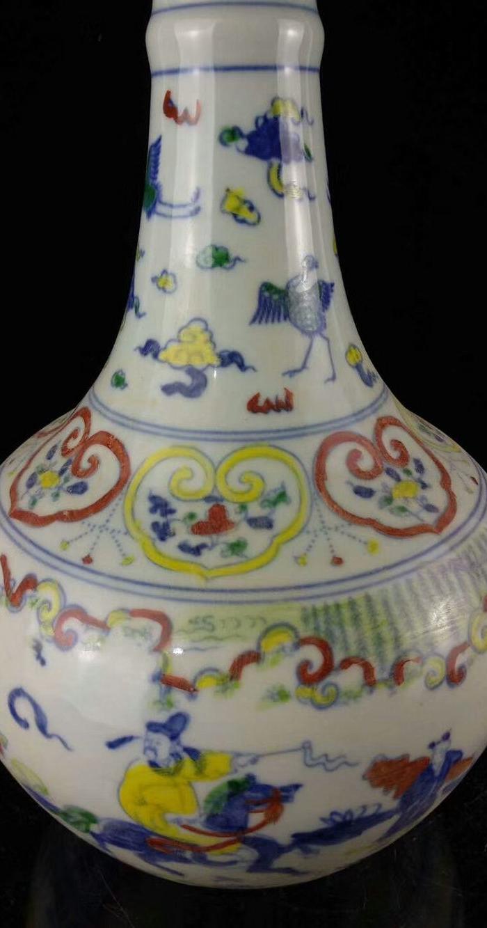 明成化斗彩宫廷贡品人物纹长颈瓶古玩瓷器收藏
