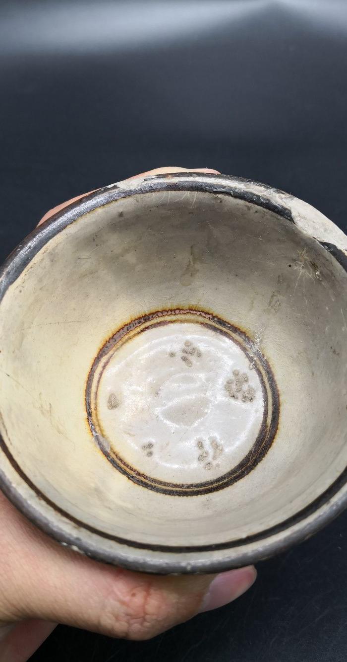 元代磁州窑系新安窑高足杯