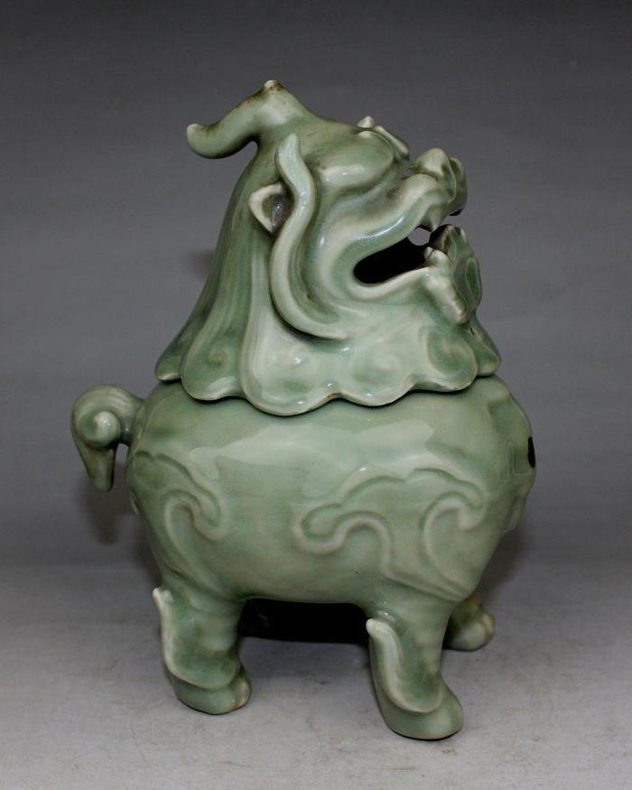 元代瓷器狮子的造型,元代狮子造型特点,明代狮子造型特点_大山谷图库