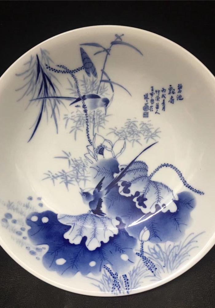 王步青花荷花盘