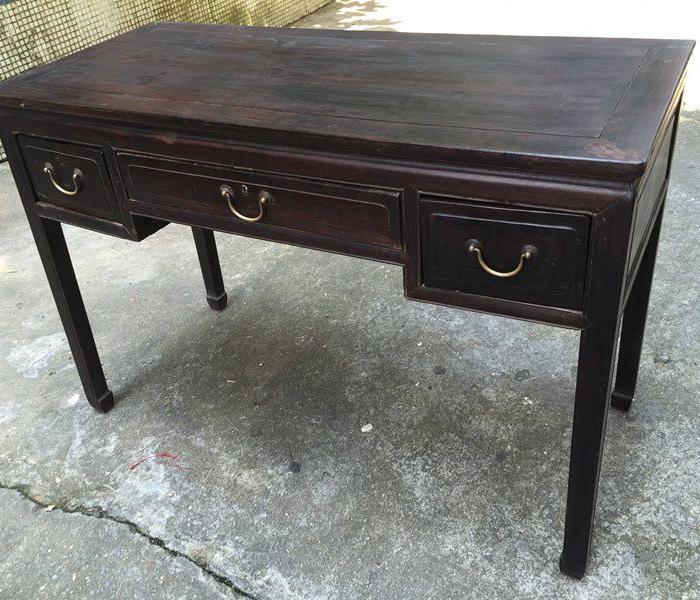 清代老红木酸枝 三抽书桌