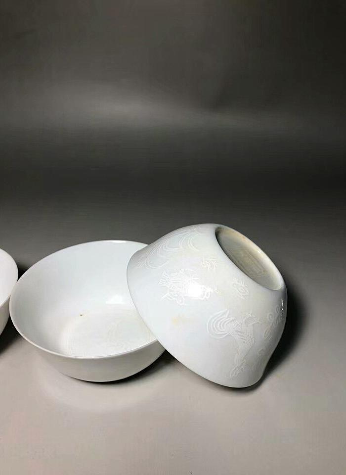 明成化薄胎白瓷鸡缸杯