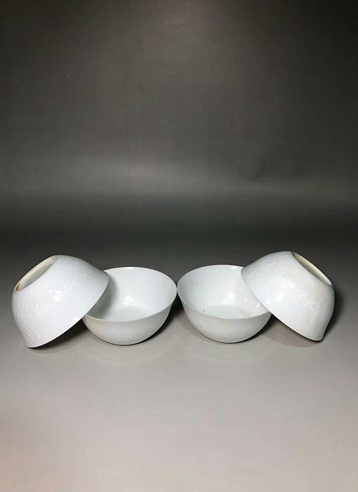 明成化薄胎白瓷鸡缸杯