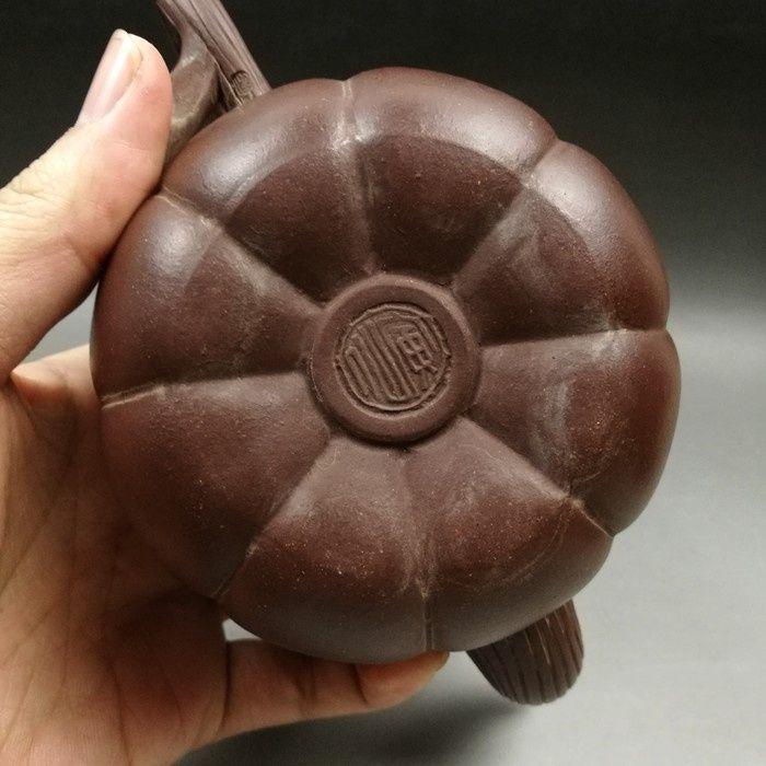 名家汪寅仙款南瓜紫砂壶