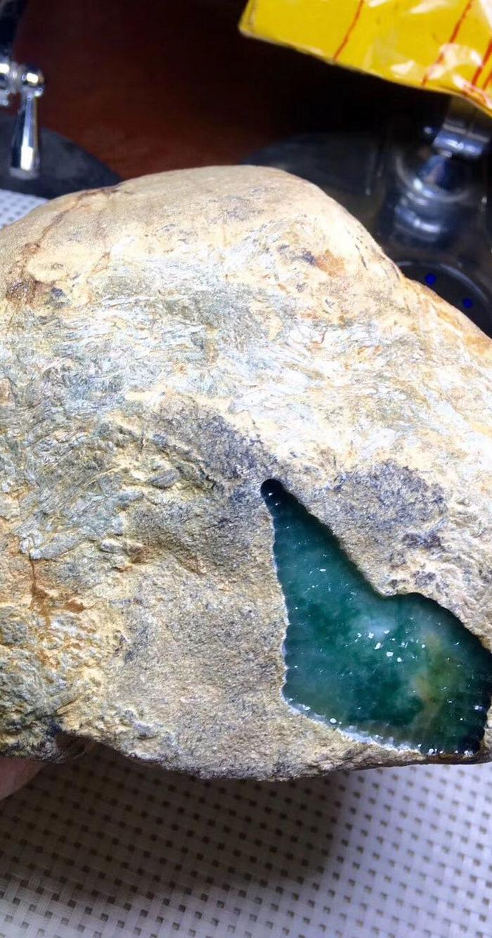 2966克老坑龙肯场口蓝底飘花飘黄几色的手镯