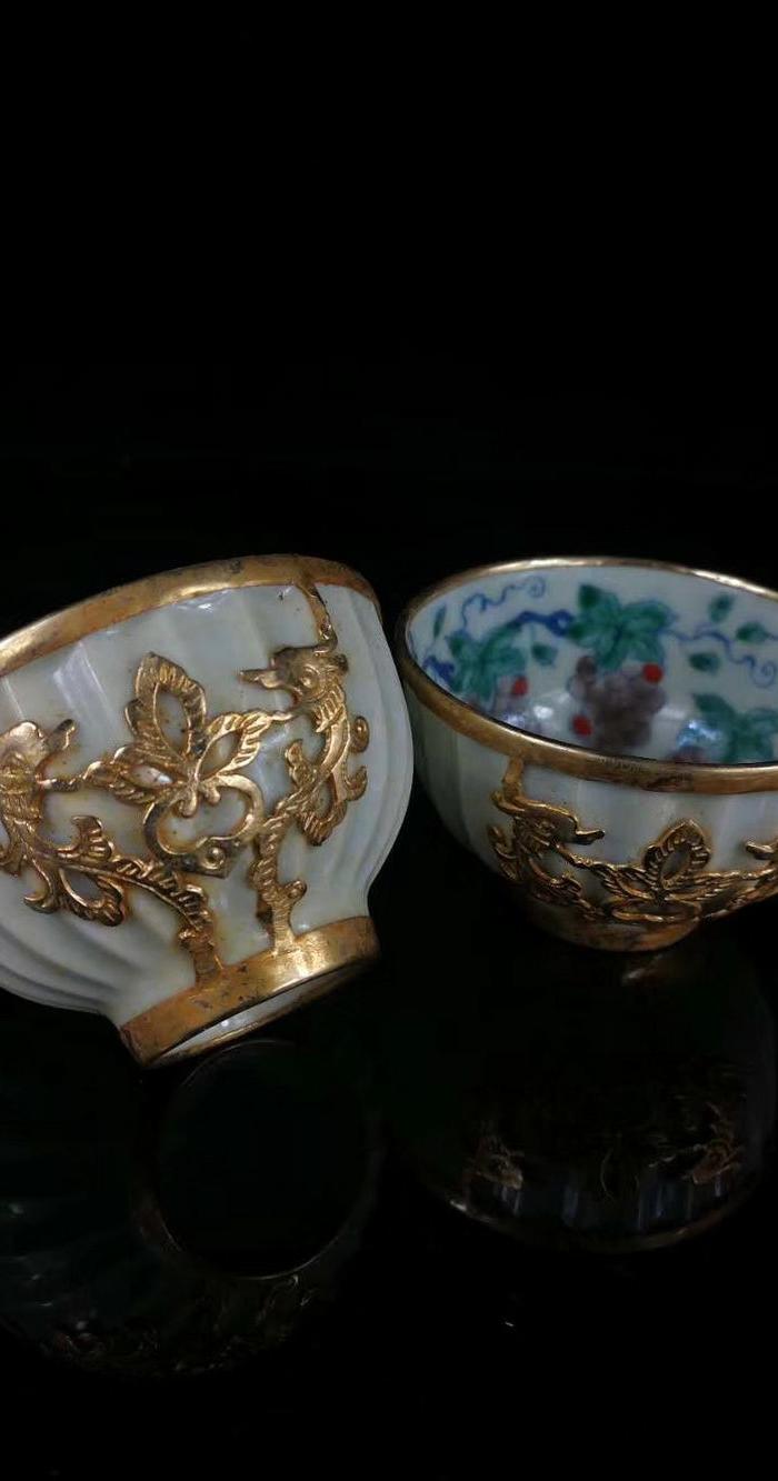 成代斗彩镶金边碗一对