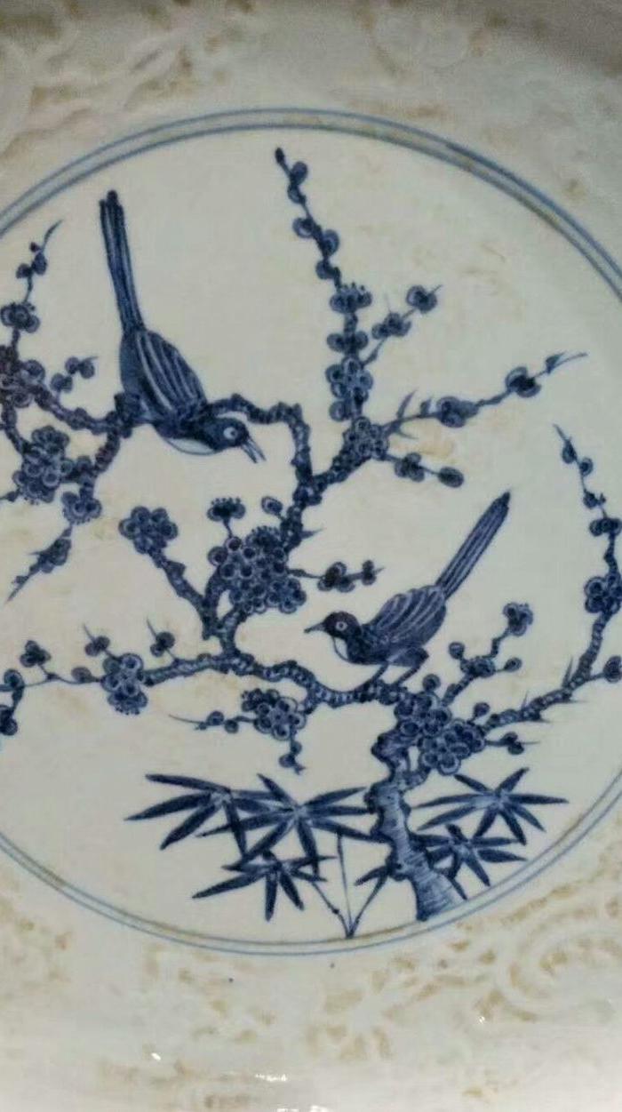 明永乐青花喜鹊登梅盘