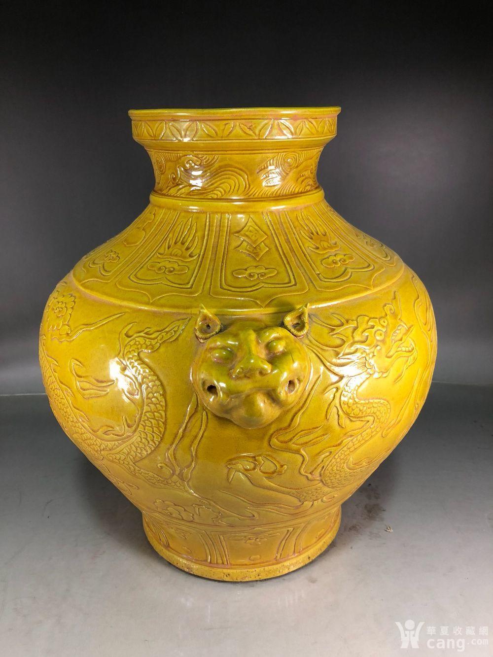 仿古工艺品 瓷器 元代白浒孤窑款黄釉雕刻龙纹兽头罐 报价记录 服务